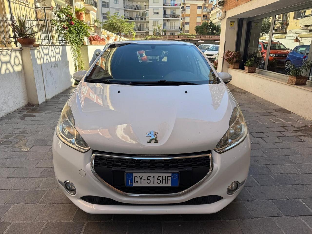 PEUGEOT 208 1.4 HDi 68CV 5 porte Active