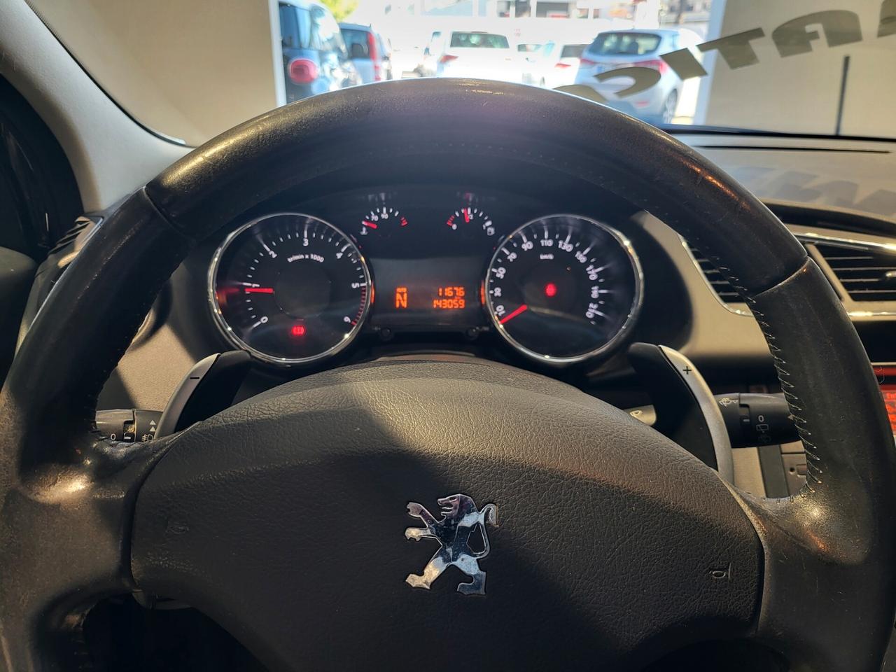 Peugeot 3008 - 2010 1.6 HDi 110CV Automatica