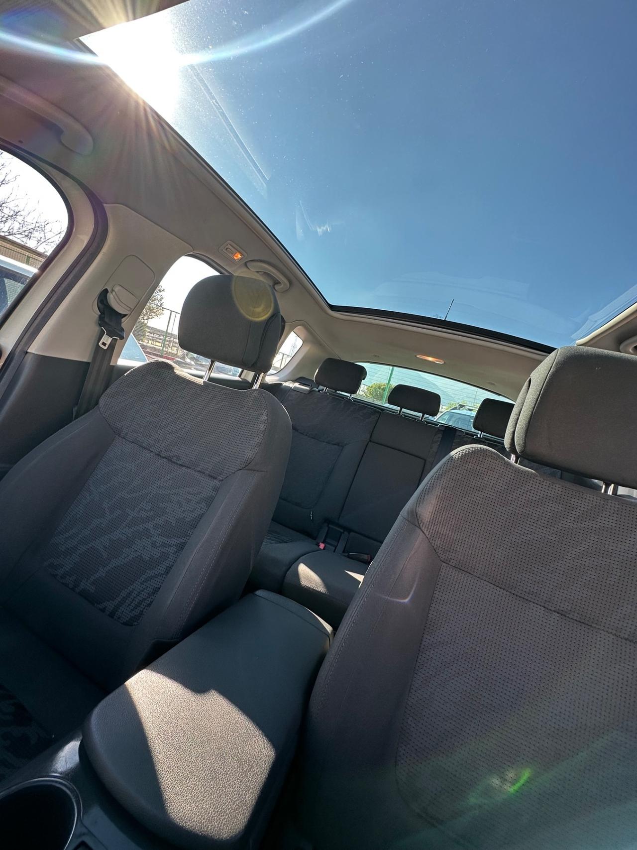 Peugeot 3008 1.6 HDi 112CV Business