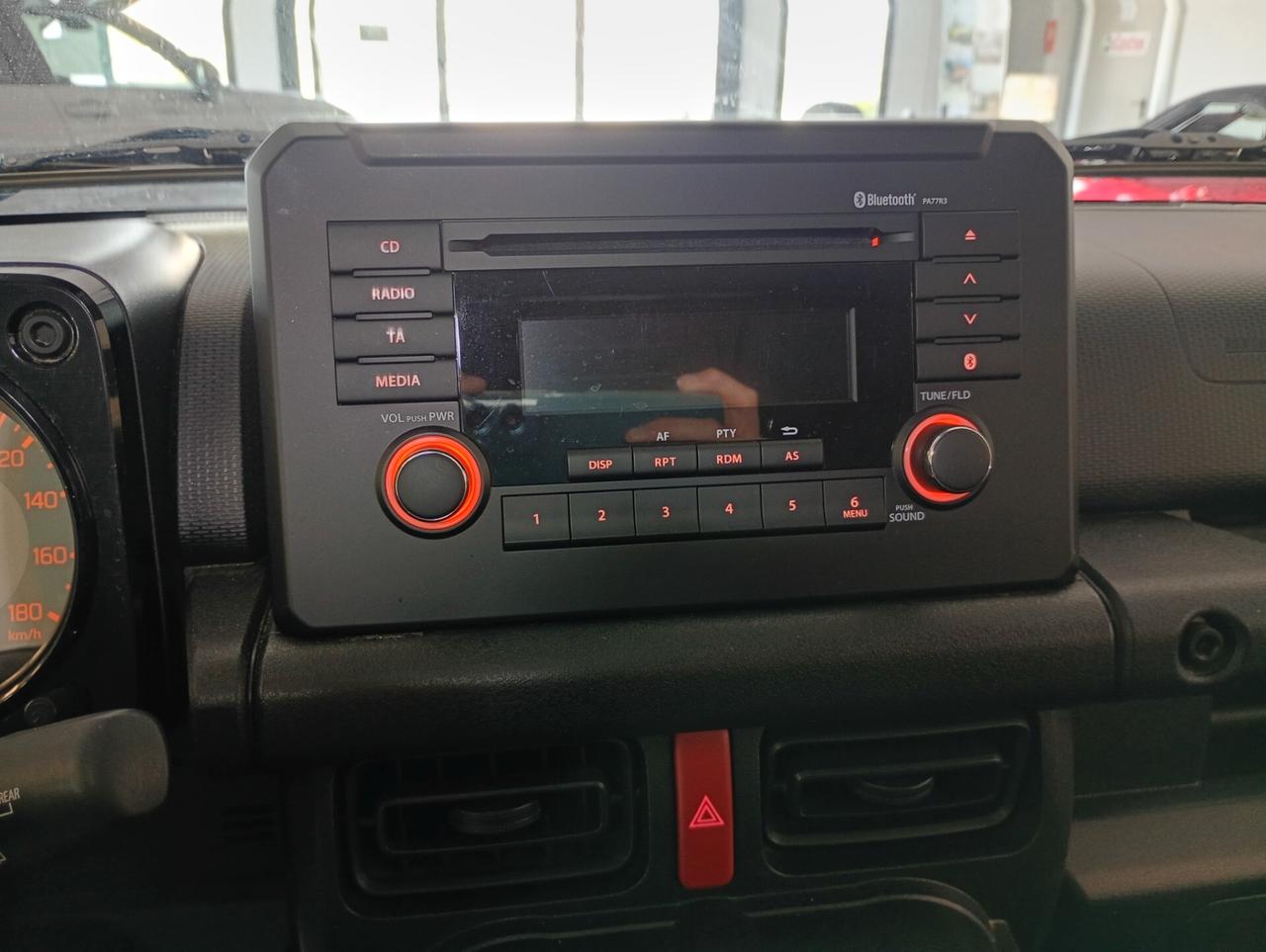 Suzuki Jimny 1.5 Black Edition N1