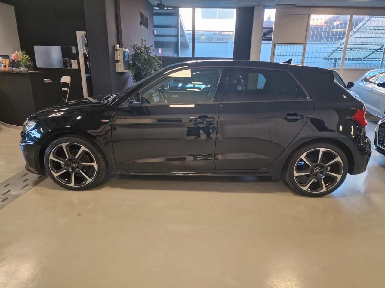 AUDI A1 2ª serie A1 SPB 30 TFSI S tronic Ident...