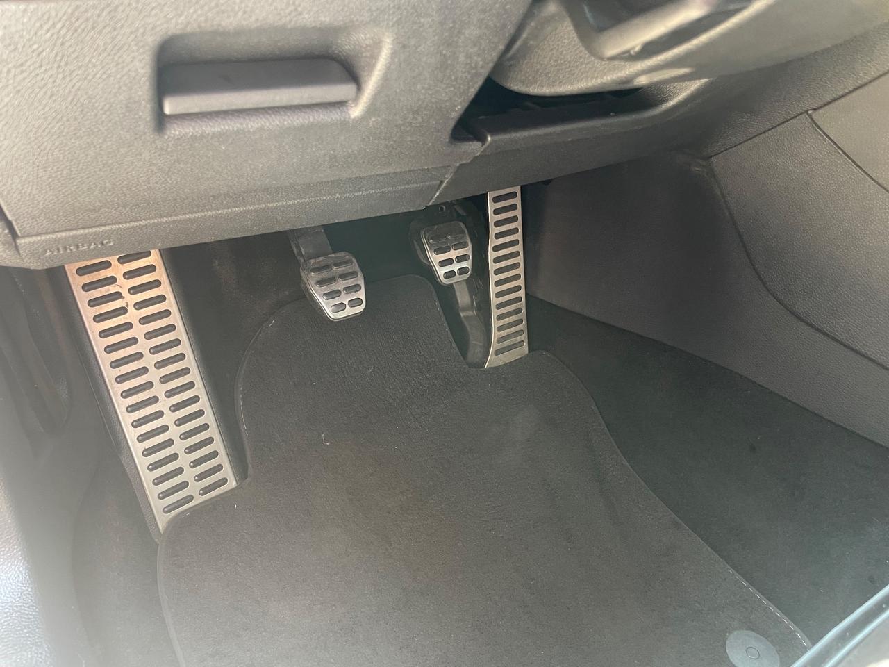 Volkswagen Golf 1.6 TDI DPF 5p. Sport Edition