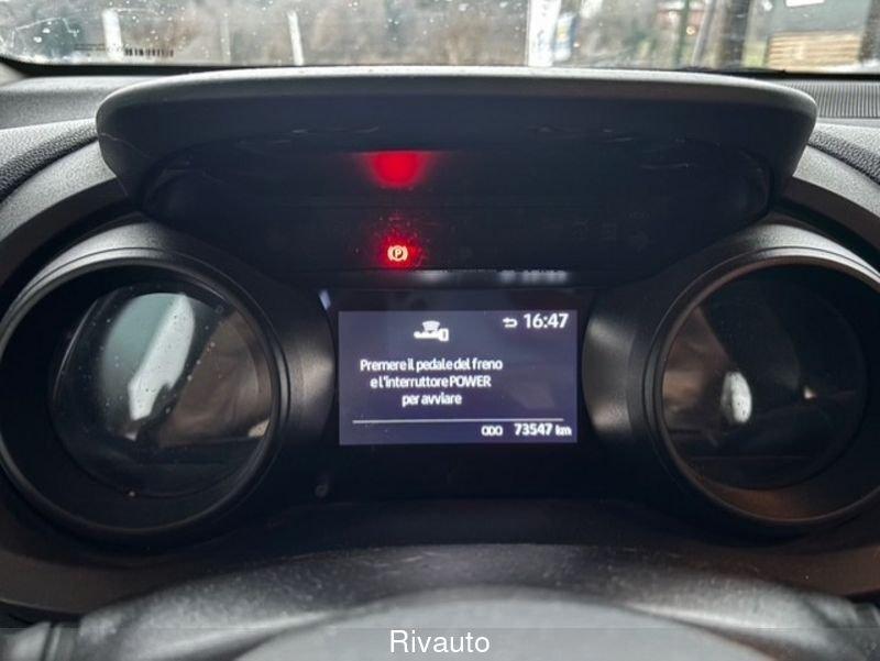 Toyota Yaris Hybrid Trend MY22