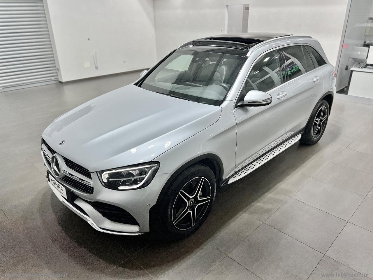 MERCEDES-BENZ GLC 4Matic AMG Premium TETTO LED NAVI PELLE CERCHI 19