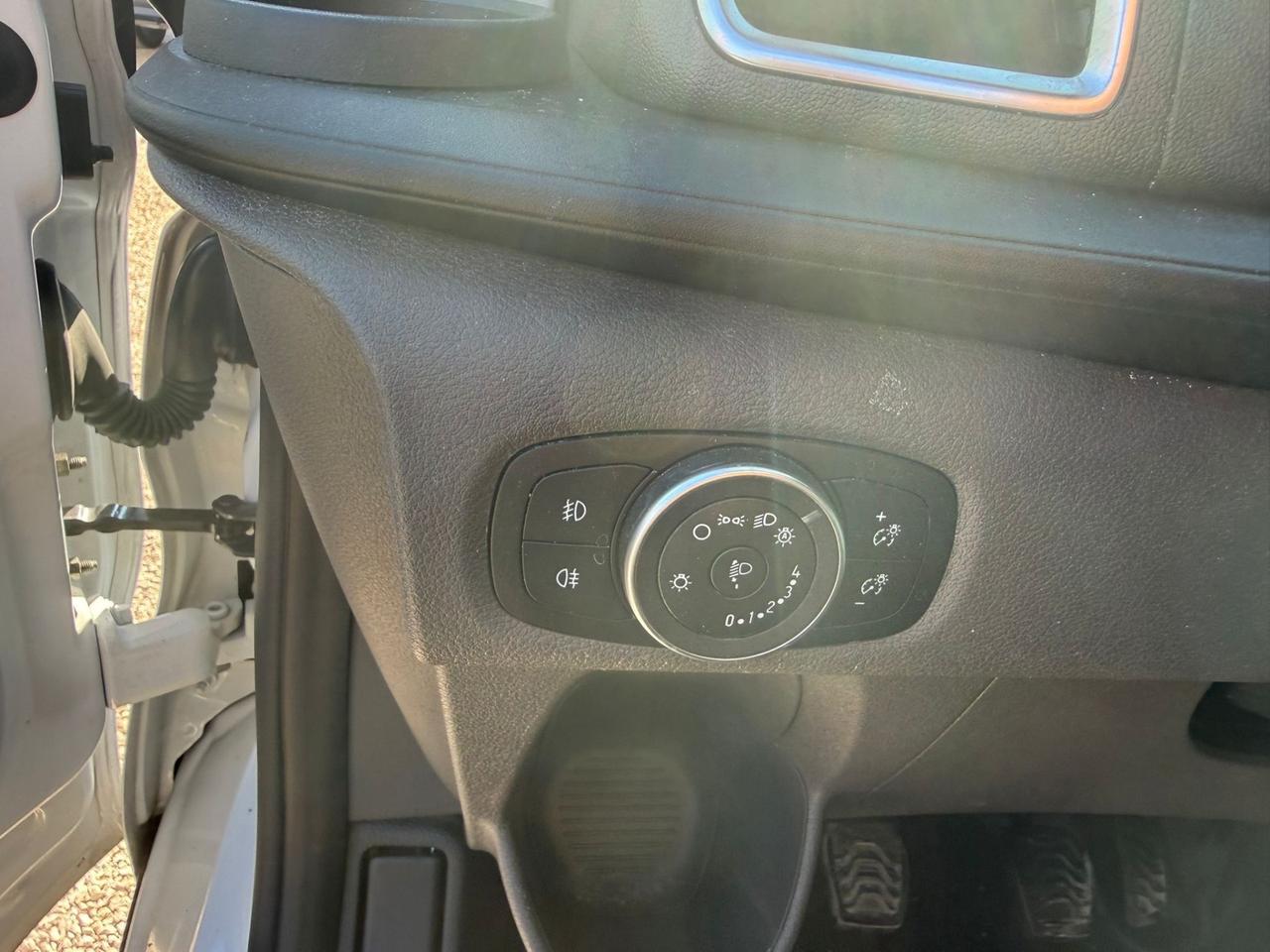 Ford Transit Custom 280 2.0 TDCi 170 PC Furgone Trend