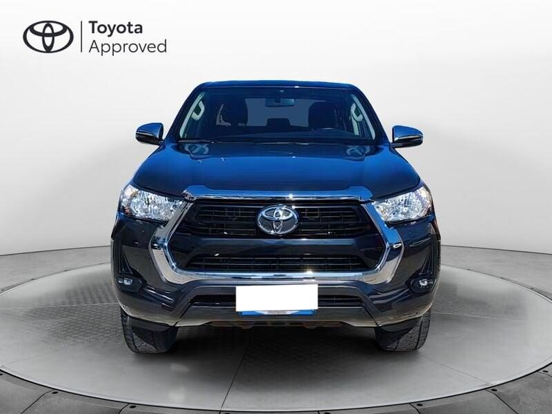Toyota Hilux 2.4 d-4d C&C 4x4 Lounge