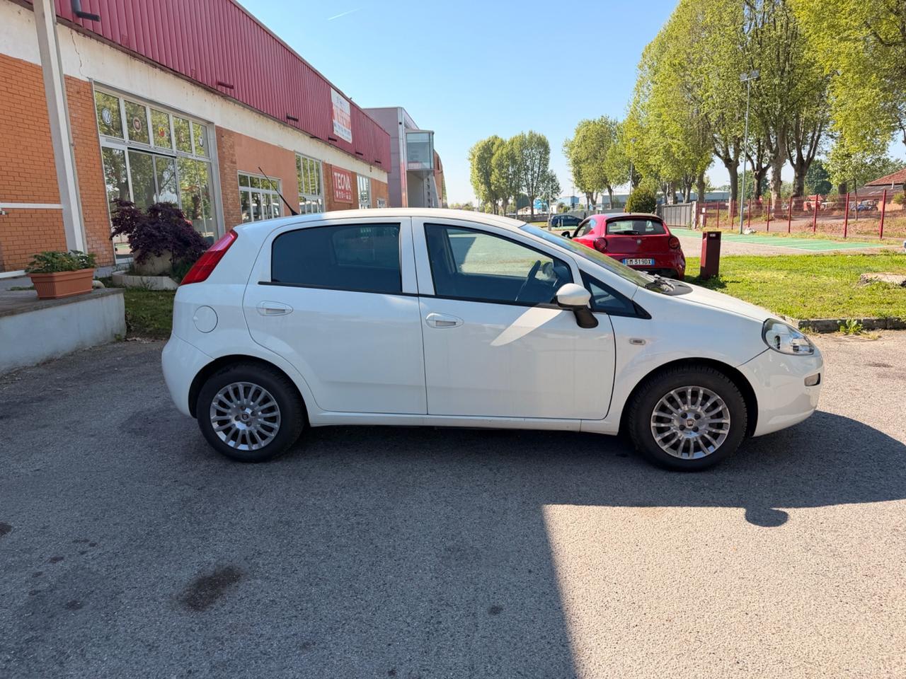 Fiat Punto 1.3 MJT II S&S 85 CV 5 porte ECO Lounge
