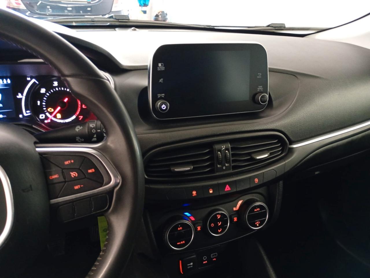 Fiat Tipo 1.6 Mjt S&S SW Lounge