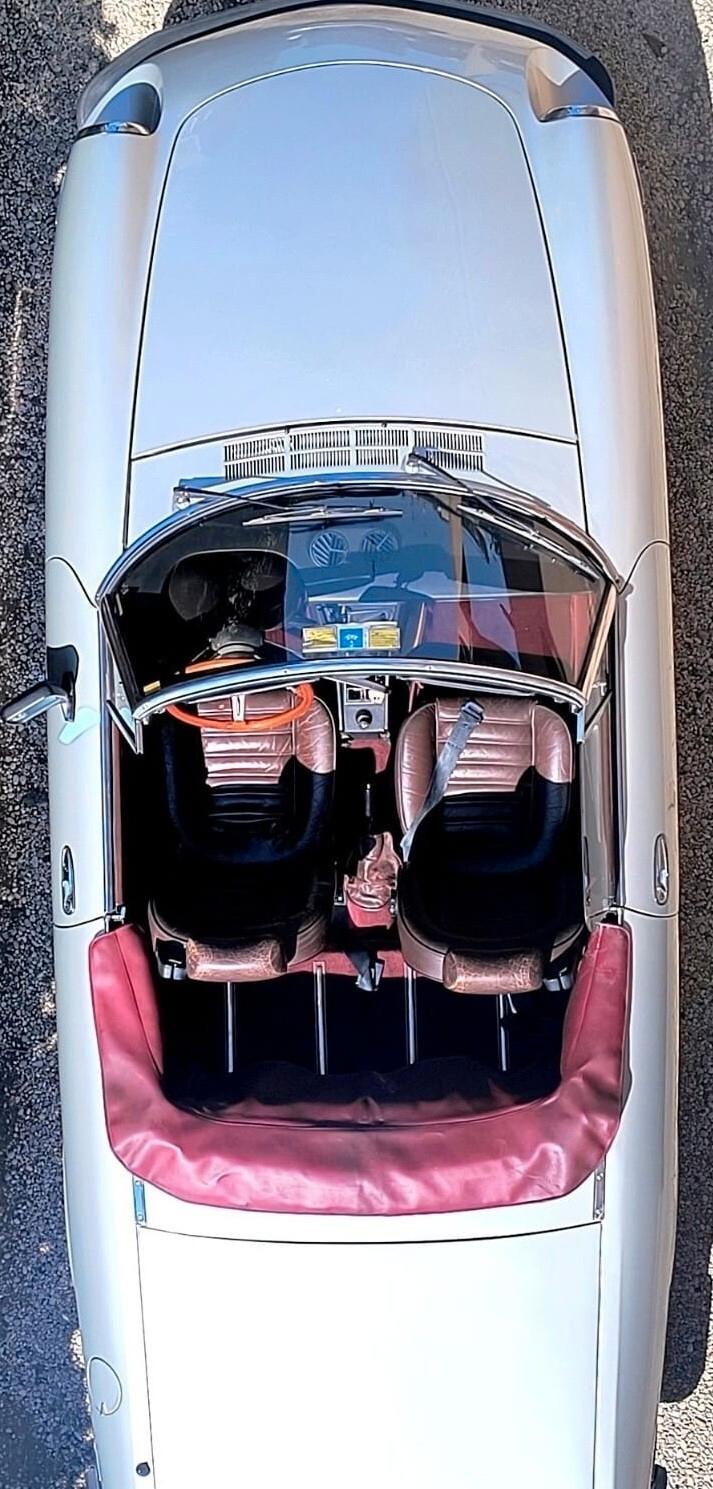 Alfa Romeo Spider 2.0 Veloce