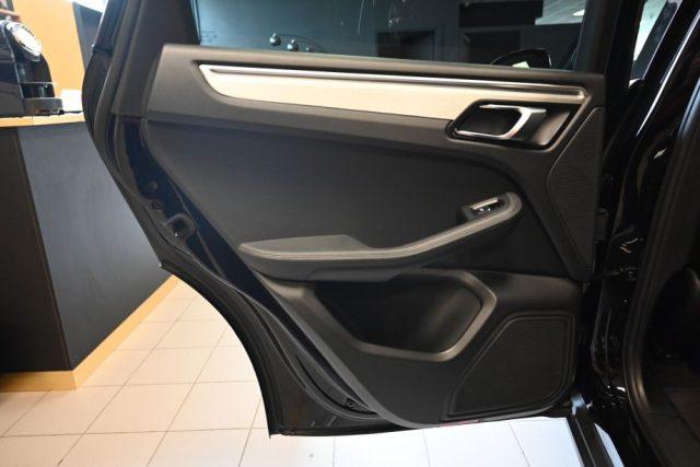 PORSCHE Macan 2.0 PDK BLACKLINE20"SCARICHI NAVI CAM CRUISE NUOVA