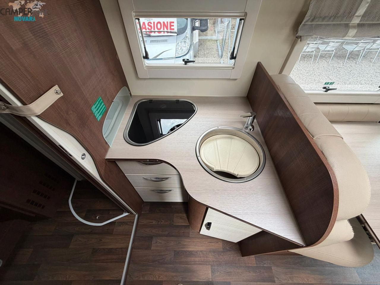 MCLOUIS NESS 73G - MOTORHOME CON LETTI GEMELLI IN CODA