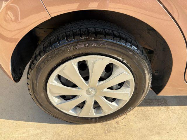 PEUGEOT 108 1.0 BENZ 5 PORTE EURO 6 AUTOMATICA OK NEOPATENTATI