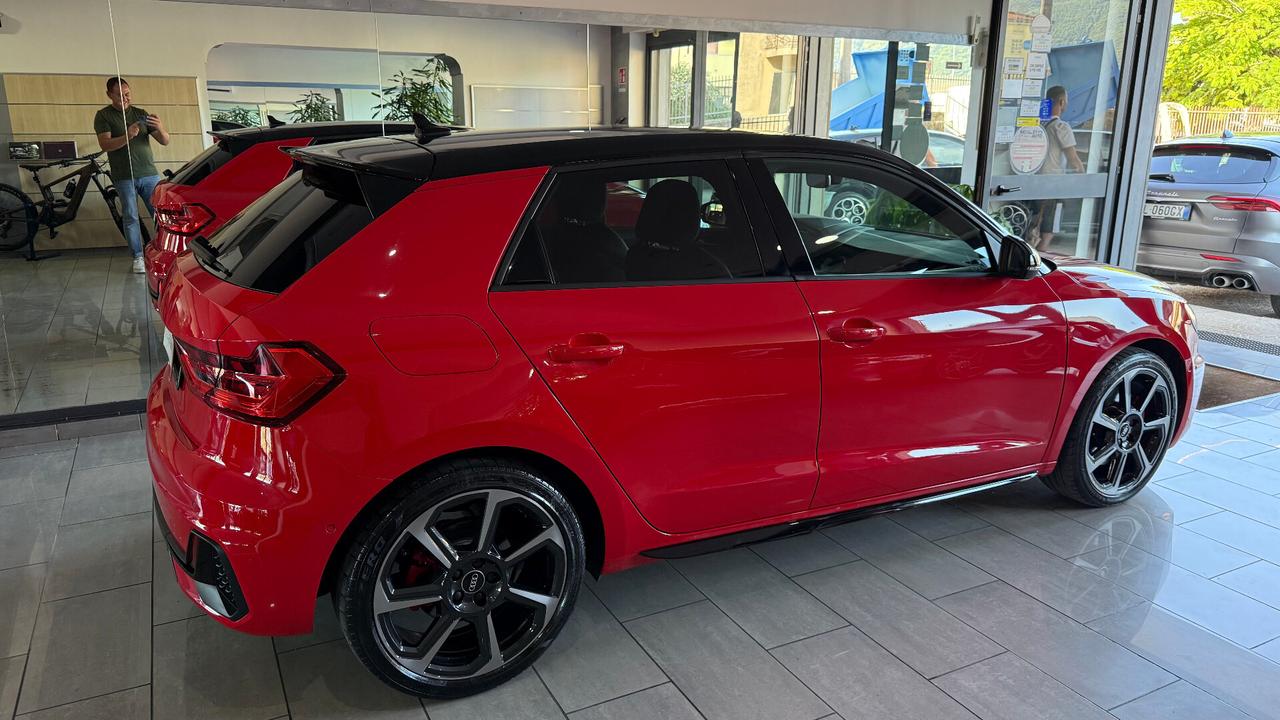 Audi A1 SPB 40 TFSI S tronic Identity Black