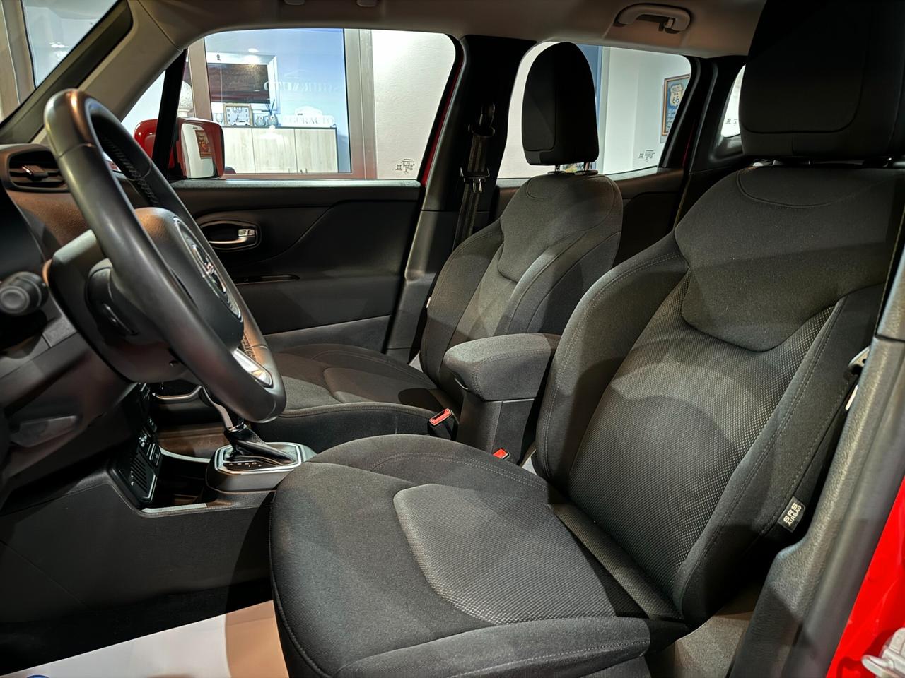 JEEP RENEGADE 1.3 T4 DDCT BUSINESS 2021
