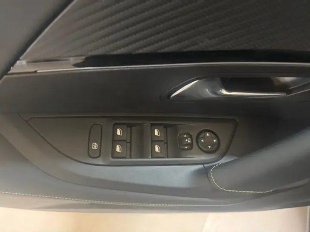 PEUGEOT 2008 Allure Hybrid 145cv e-DCS6