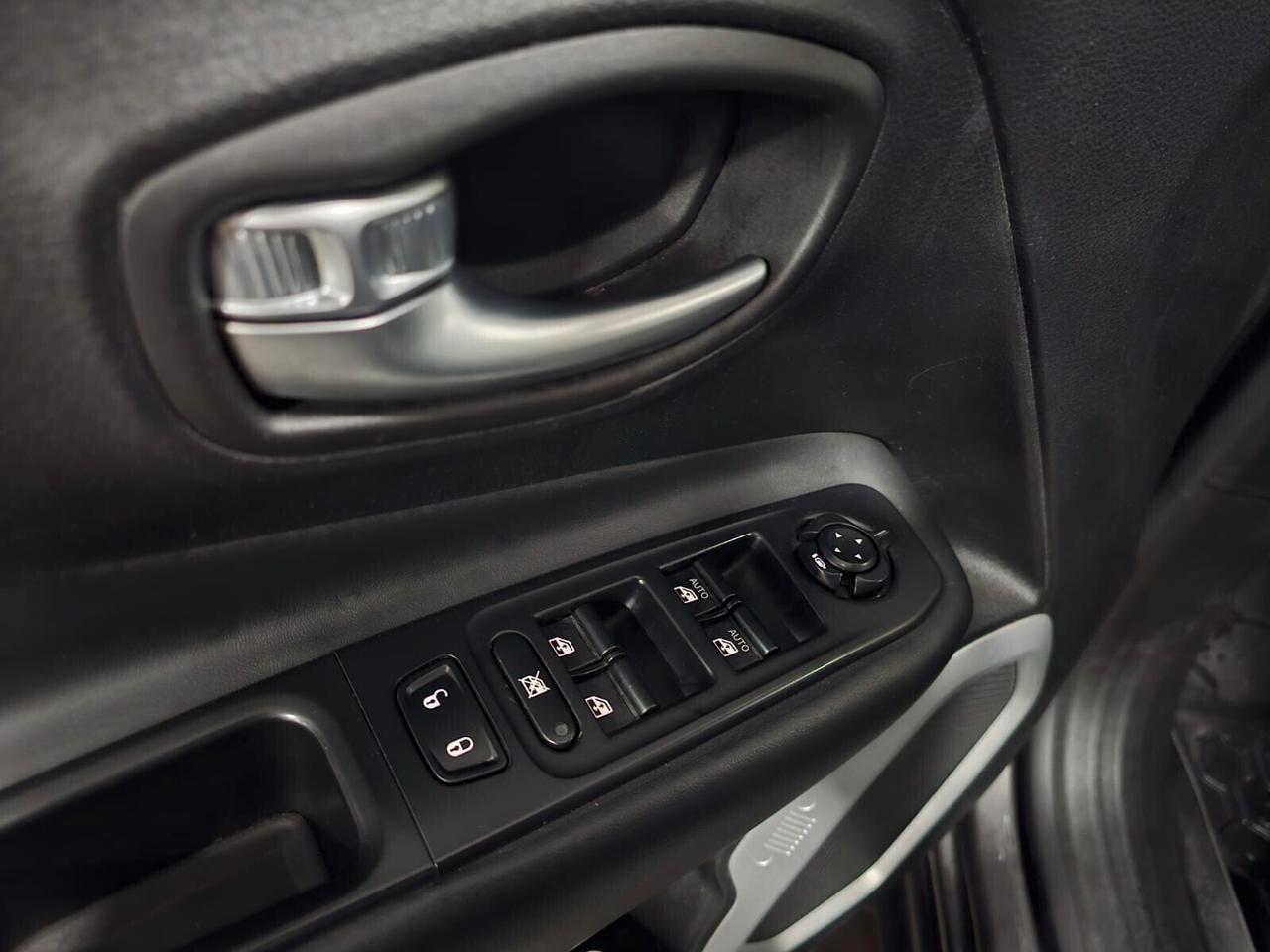 NUOVA JEEP RENEGADE LIMITED 1.6 MJT 120CV