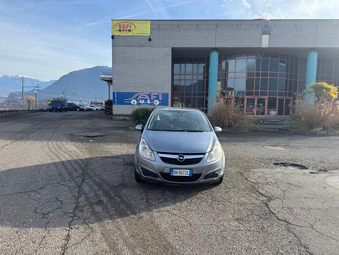 Opel Corsa 3ª serie 1.2 55 KW Cosmo