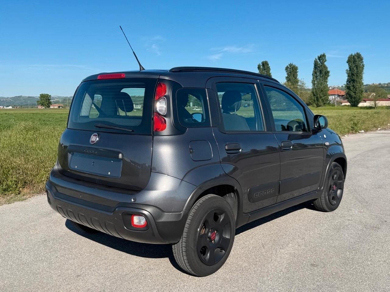 Fiat Panda 1.2 City Cross Waze
