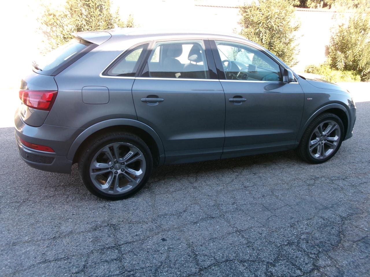 Audi Q3 2.0 TDI 150 CV quattro Sport