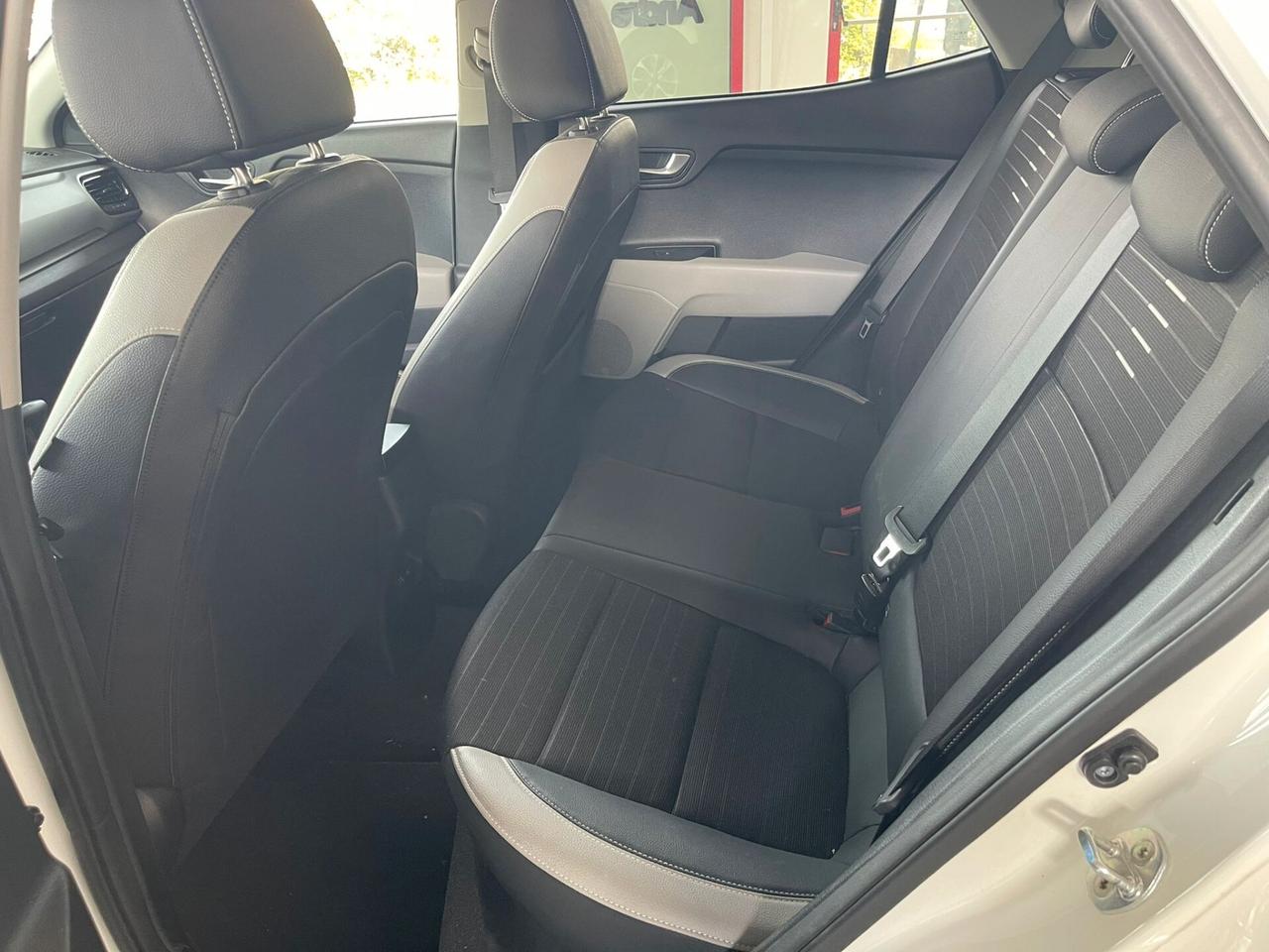 Kia Stonic 1.0 T-GDi 120 CV DCT7 Energy