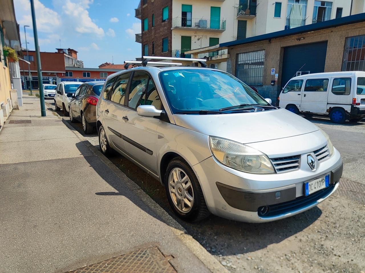 Renault Grand Scénic 1.9 dCi 7 posti