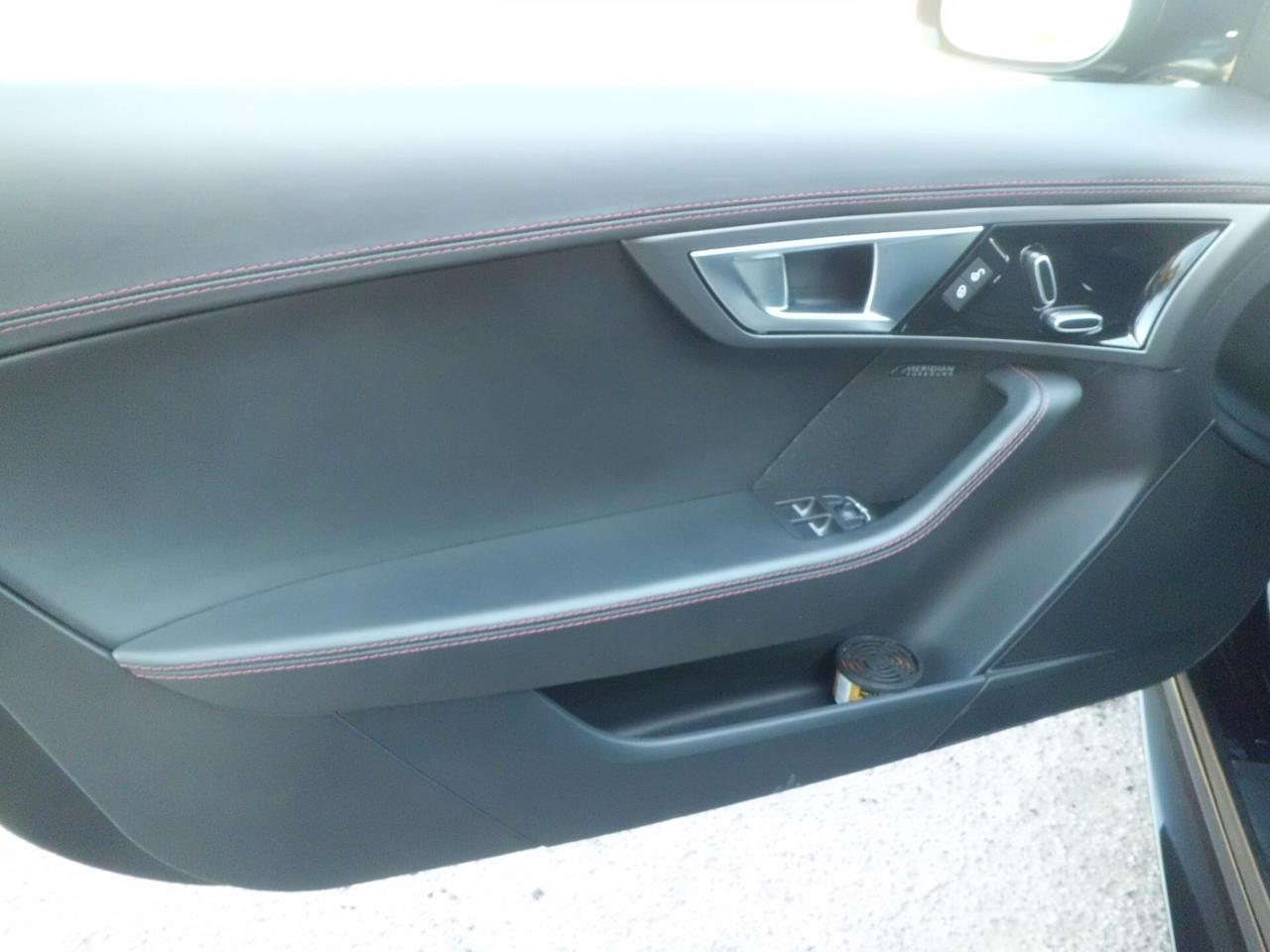 Jaguar F-Type 5.0 V8 aut. AWD Coupé R