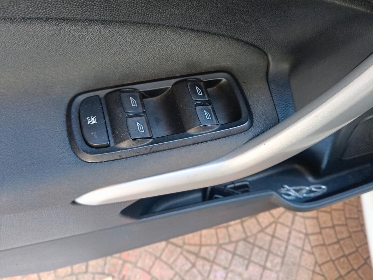 FORD FIESTA 1.4 TDCI 70 CV-NEOPATENTATI-Euro5490