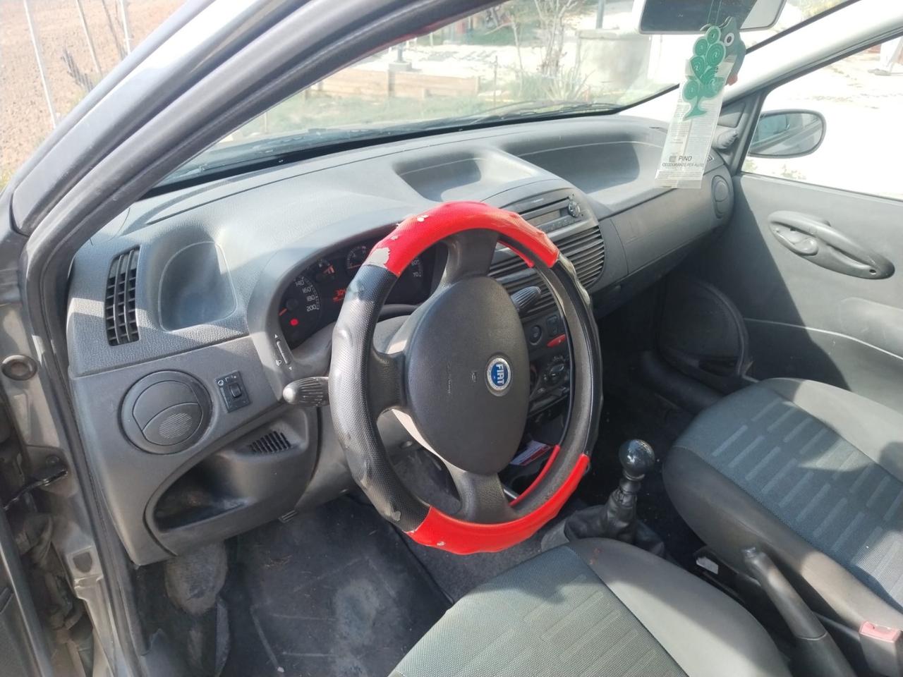 Fiat Punto 1.2 5 porte Active Natural Power