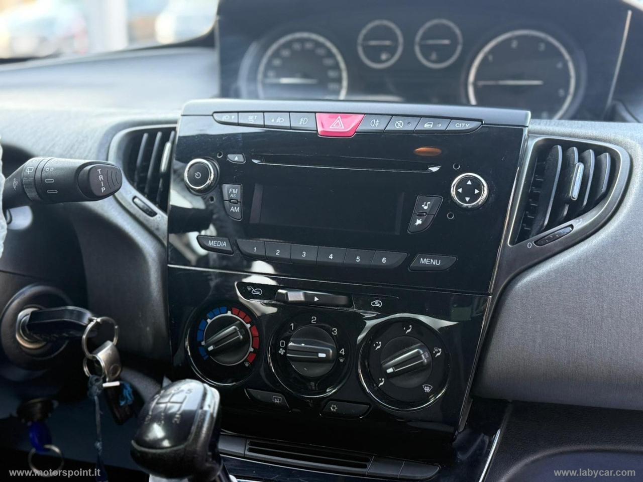 LANCIA Ypsilon 1.3 MJT 95 CV 5p. S&S Platinum