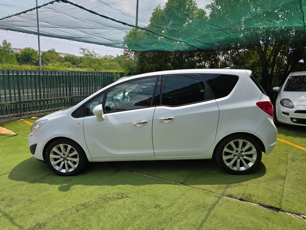 Opel Meriva 1.4 BENZ 140CV 140000KM-2011