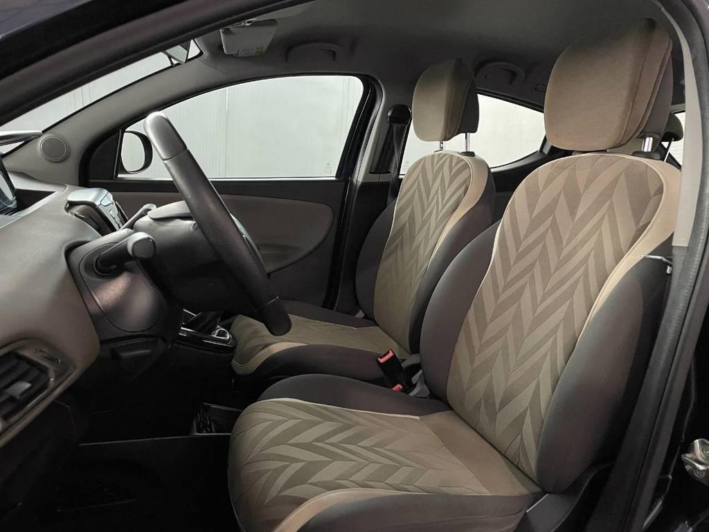 Lancia Ypsilon 5 Porte 0.9 Twinair Ecochic Silver