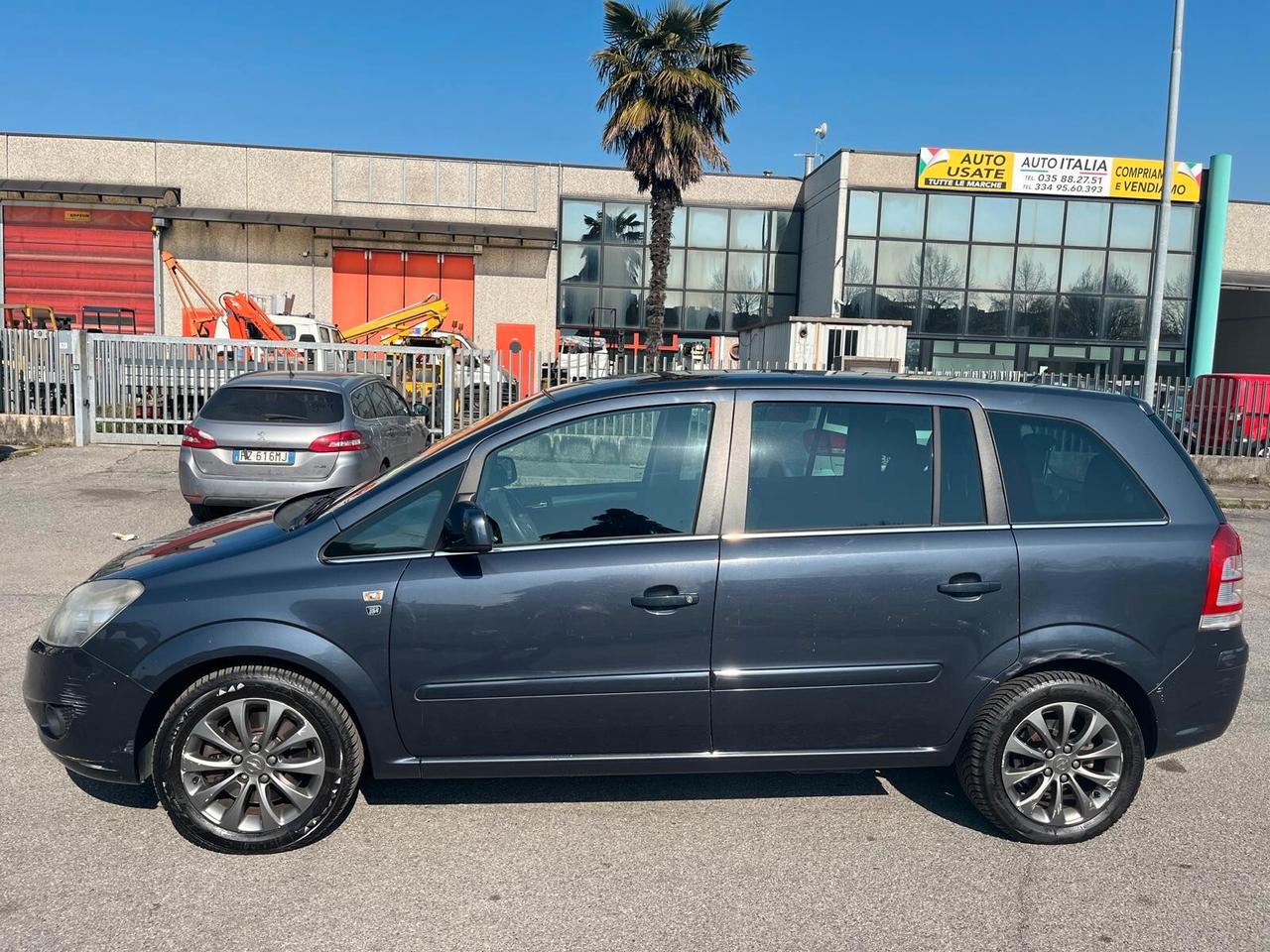 Opel Zafira 1.6 16V ecoM 94CV Cosmo