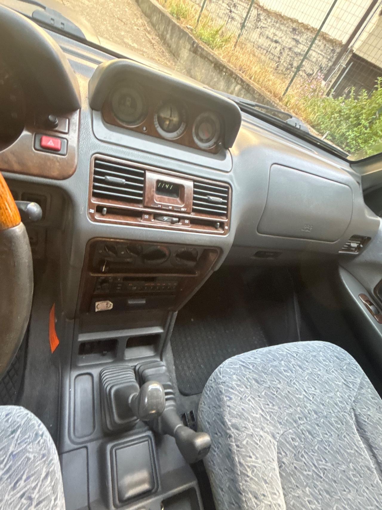 Mitsubishi Pajero 2.8 TDI MT GLS Target Autocarro