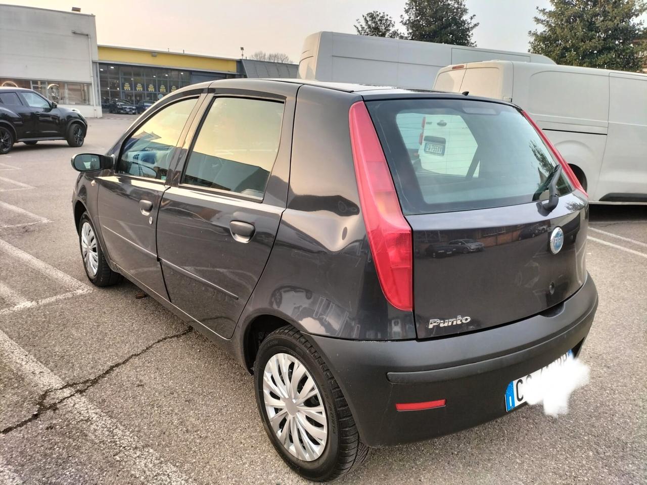 Fiat Punto 1.2i benzina euro 4 OK NEOPATENTATI