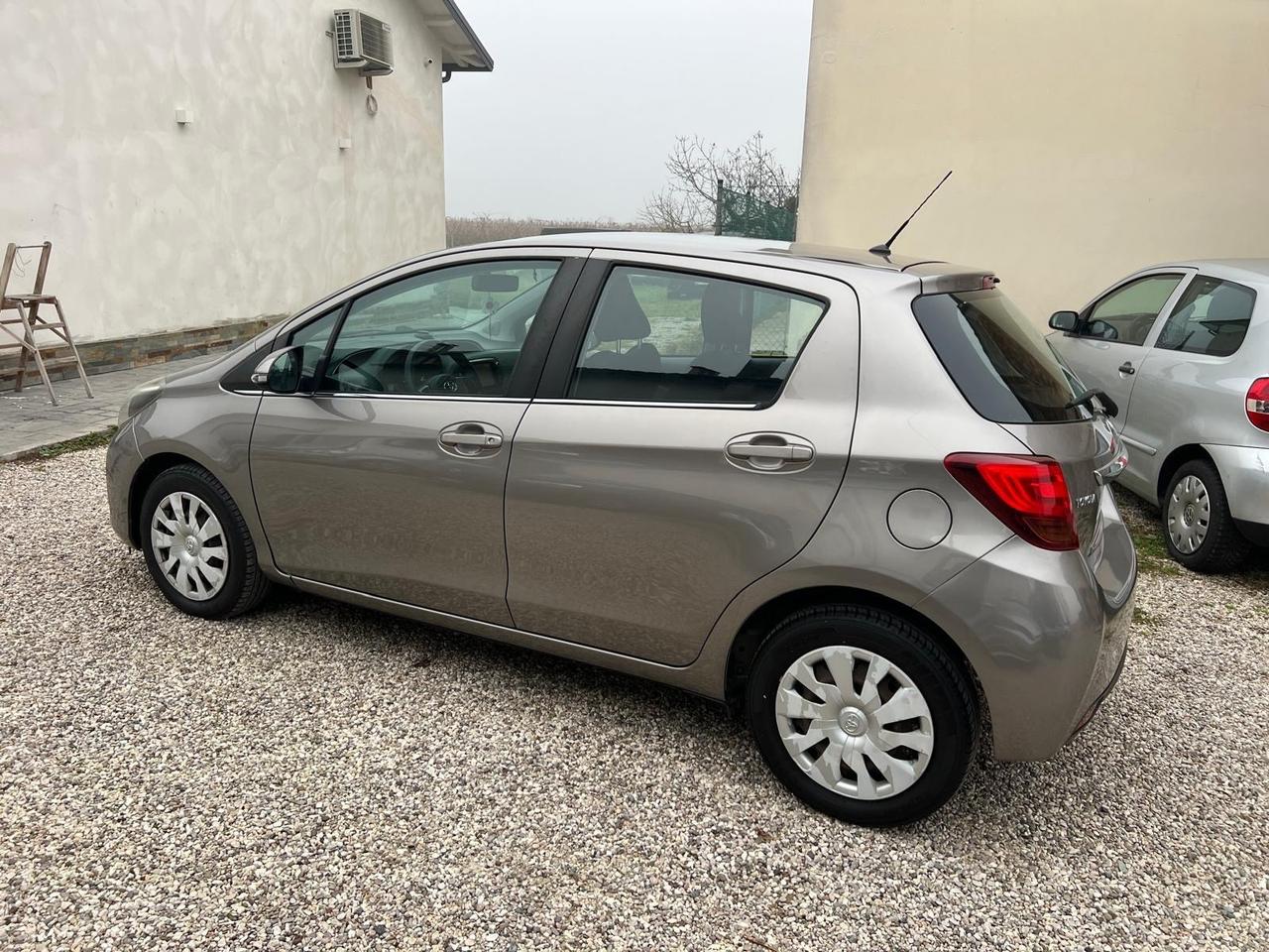 Toyota Yaris 1.4 D-4D 5 porte Active