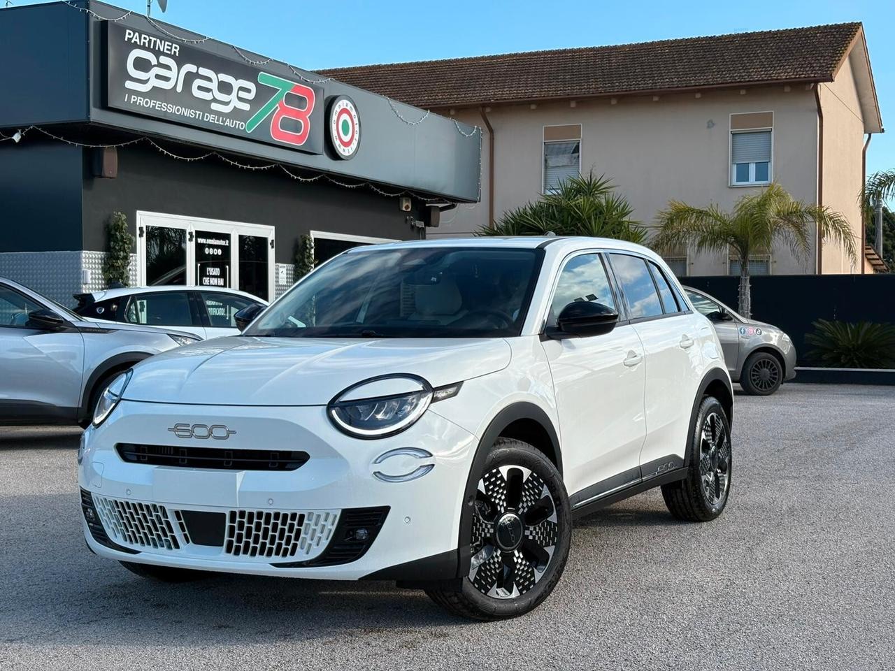 Fiat 600 Hybrid 110 CV DCT MHEV La Prima