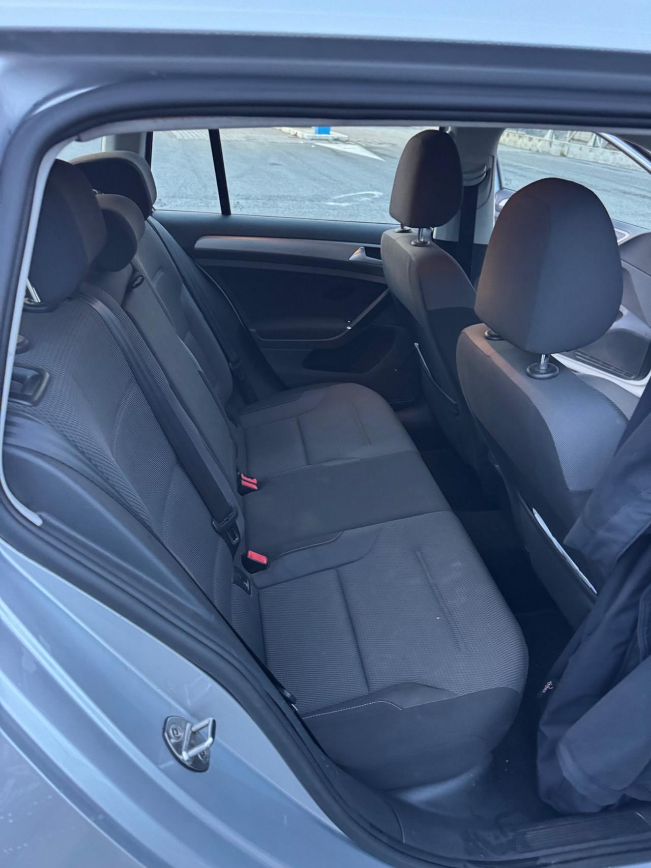 Volkswagen Golf Variant 1.6 TDI 110 CV Highline BlueMotion Tech.