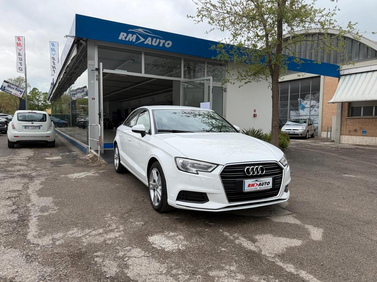 Audi A3 Sedan 30 TDI Admired