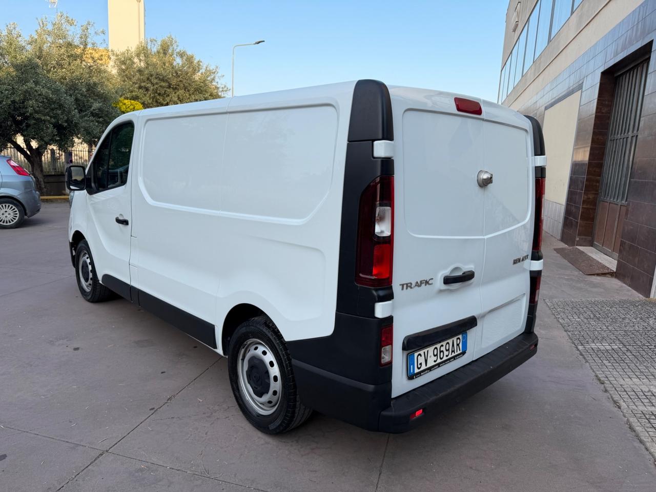 Renault Trafic T27 2.0 dCi 150CV PC-TN Furgone Start