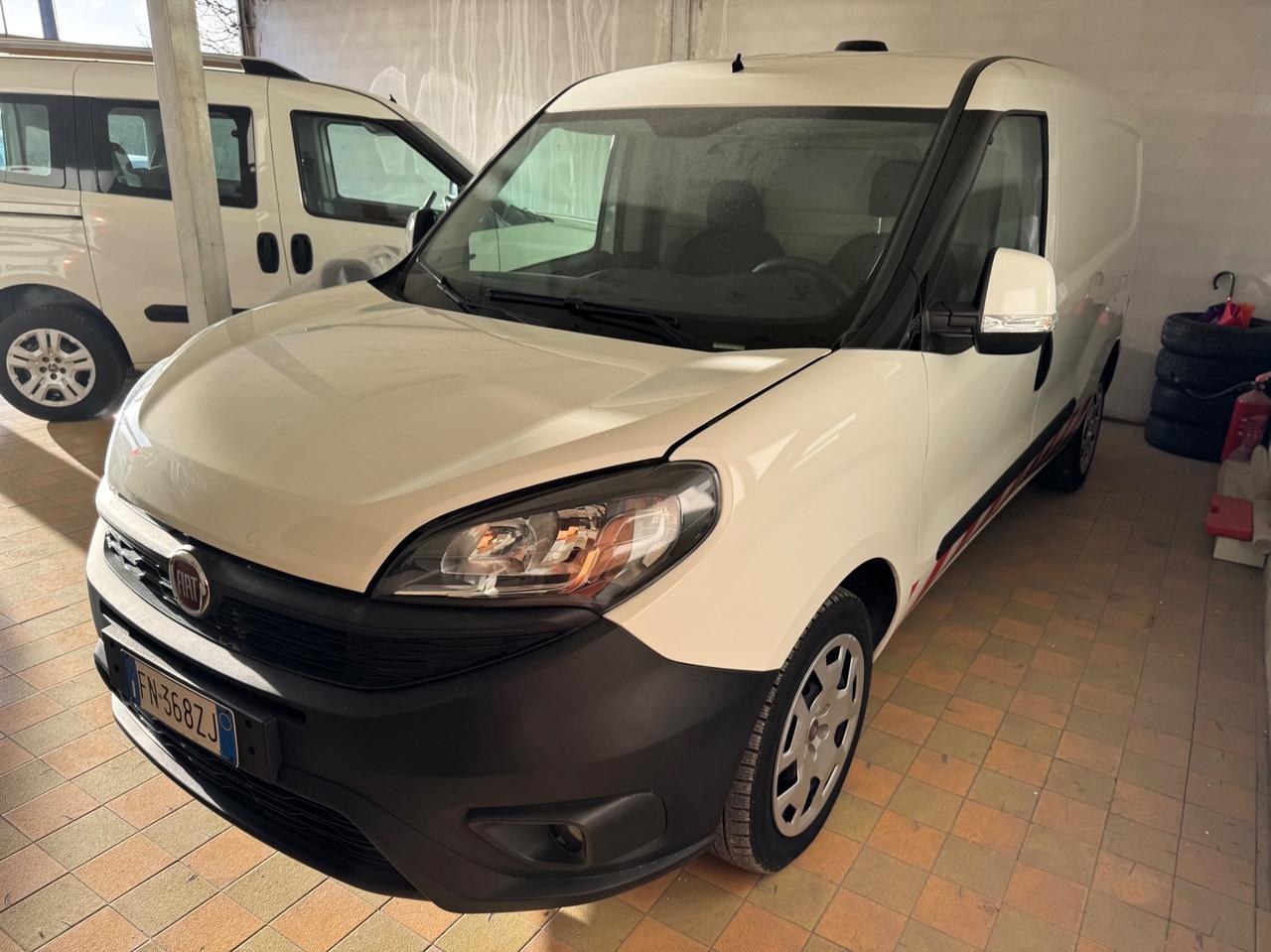 Fiat Doblo 1.4 T-Jet Natural Power PL-TN Maxi SX ALLESTITO