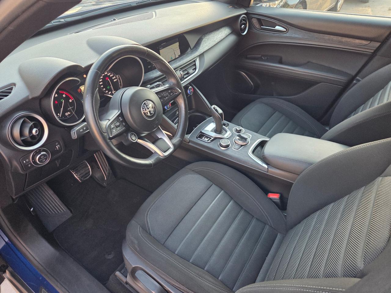 Alfa Romeo Stelvio 2.2 Turbodiesel 190 CV AT8 Q4 Business