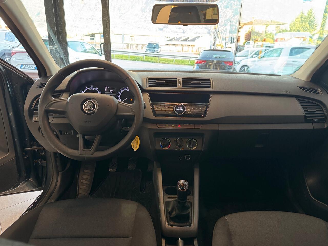 SKODA FABIA 1.0cc 60cv BENZINA NEOPATENTATI