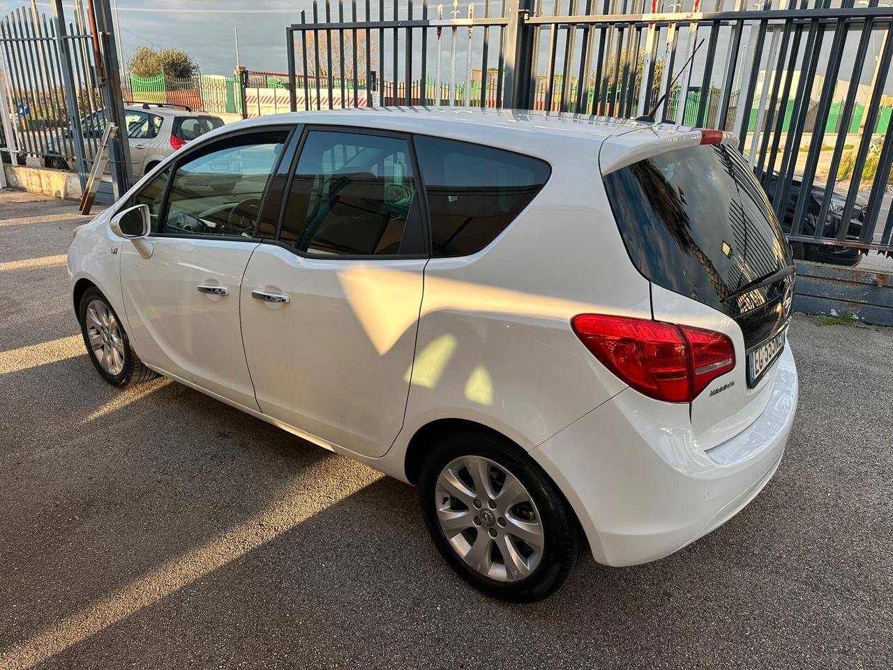 Opel Meriva 1.7 CDTI automatica. Elective