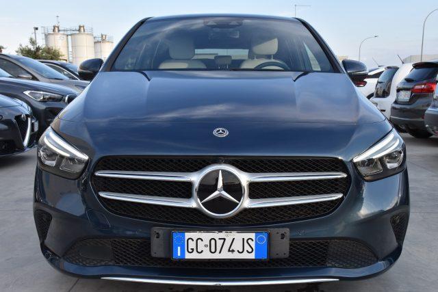 MERCEDES-BENZ B 200 d Automatic Premium *Sedili risc., Luci ambiente*