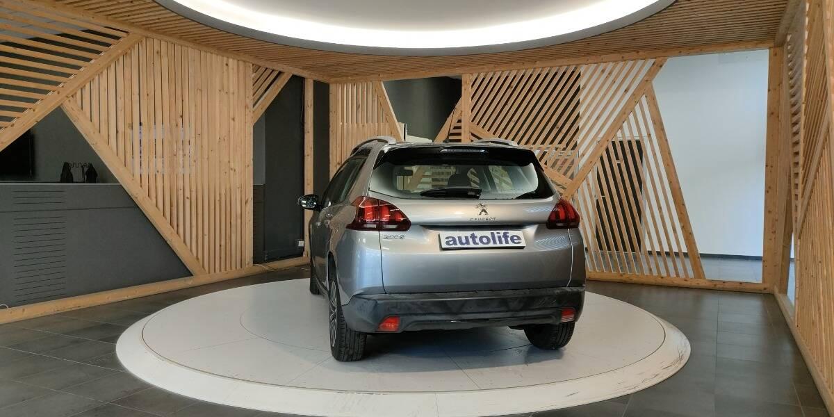 Peugeot 2008 1.5 bluehdi Active s&s 100cv 5marce