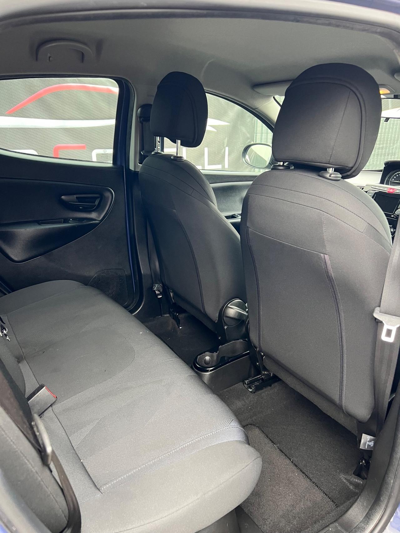 Lancia Ypsilon 1.2 69 CV 5 porte GPL Ecochic NEOPATENTATI