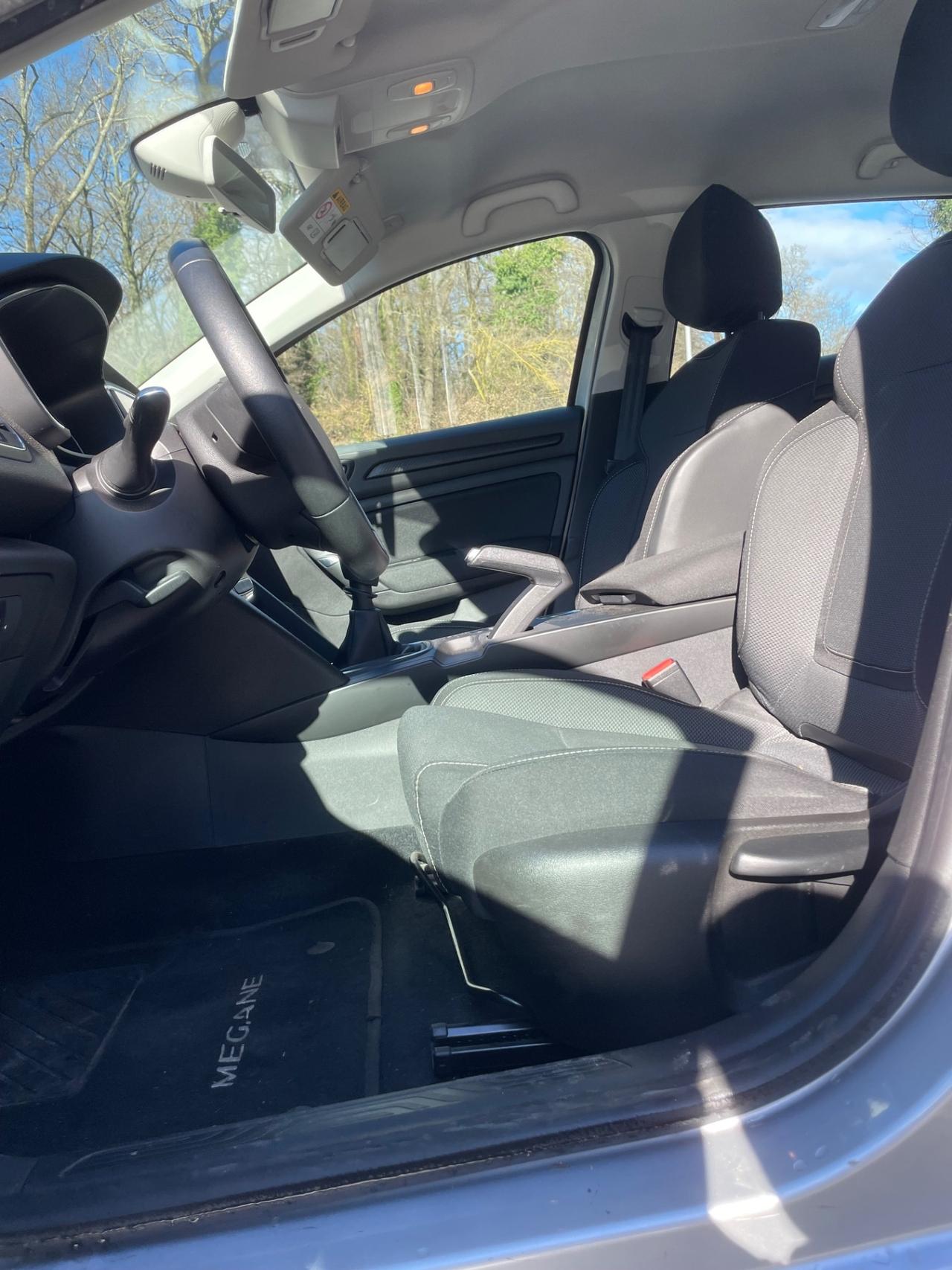 Renault Megane Mégane Sporter Blue dCi 115 CV Duel