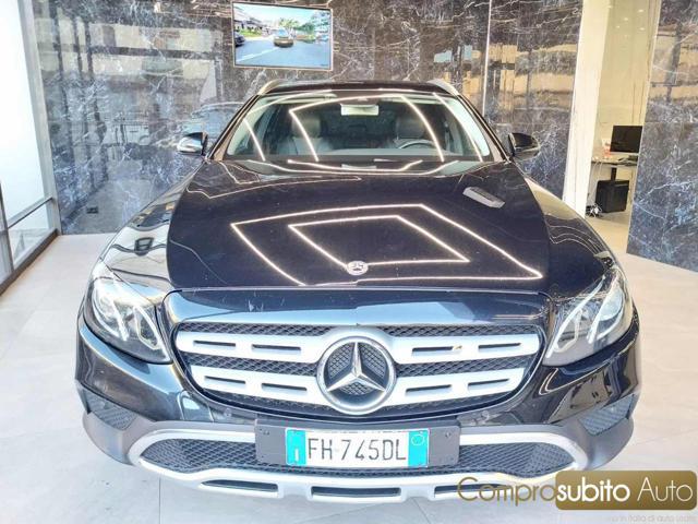 MERCEDES-BENZ E 220 d S.W. 4Matic Auto Premium All-Terrain