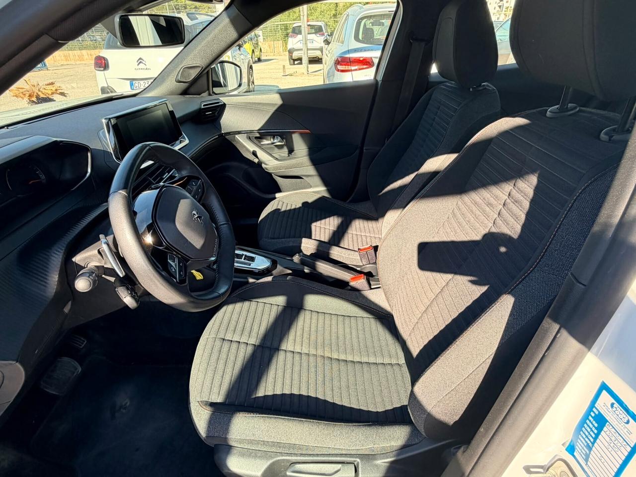 Peugeot 2008 AUTOMATICA 2023