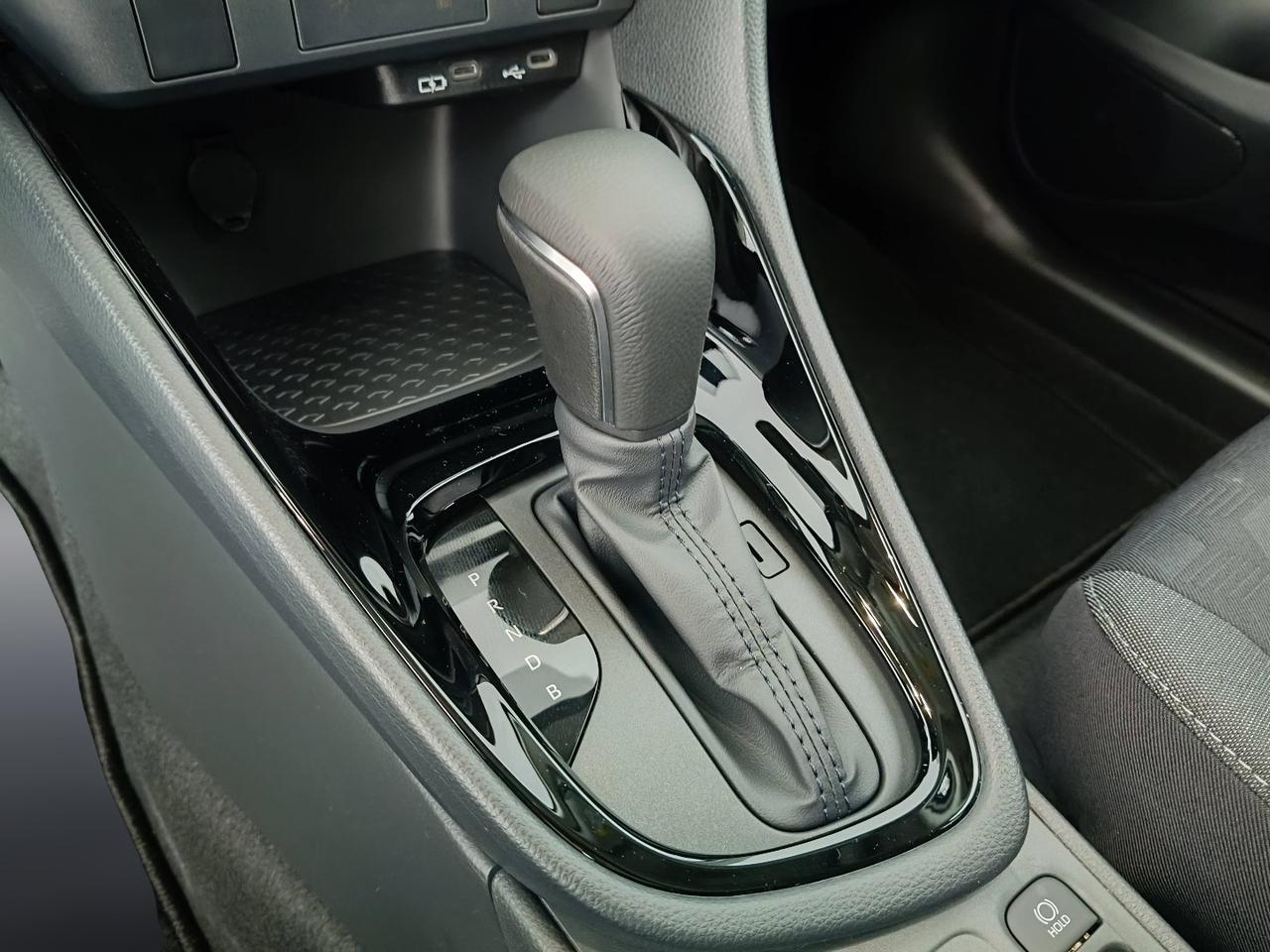 TOYOTA Yaris 1.5 Hybrid 115 - Trend MY25